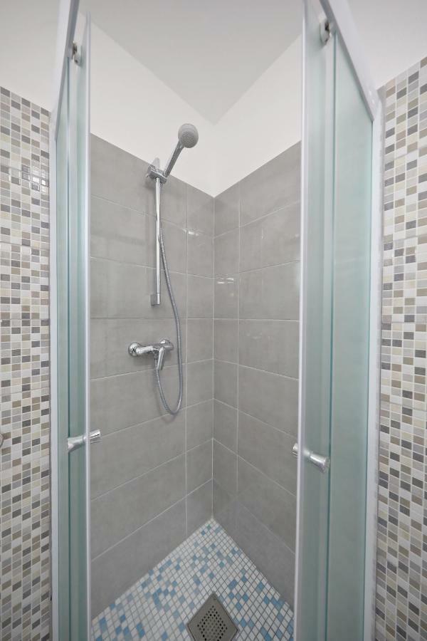 Apartmani NEVA, Pridraga Bagian luar foto